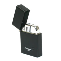 Briquet Pierre Cardin - Smooth Black 5 Briquet Pierre Cardin - Smooth Black -Fumeurs Fournitures Magasin briquet pierre cardin smooth black 2